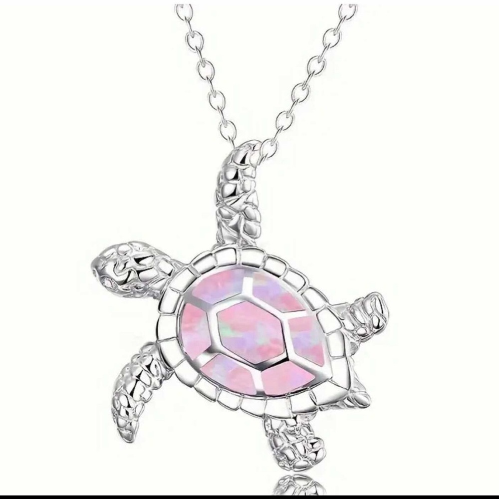 NWT Pink and Silver Cute Turtle Pendant Necklace‎